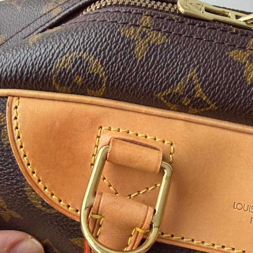 Louis Vuitton monogram deauville bag - Picture 8 of 14